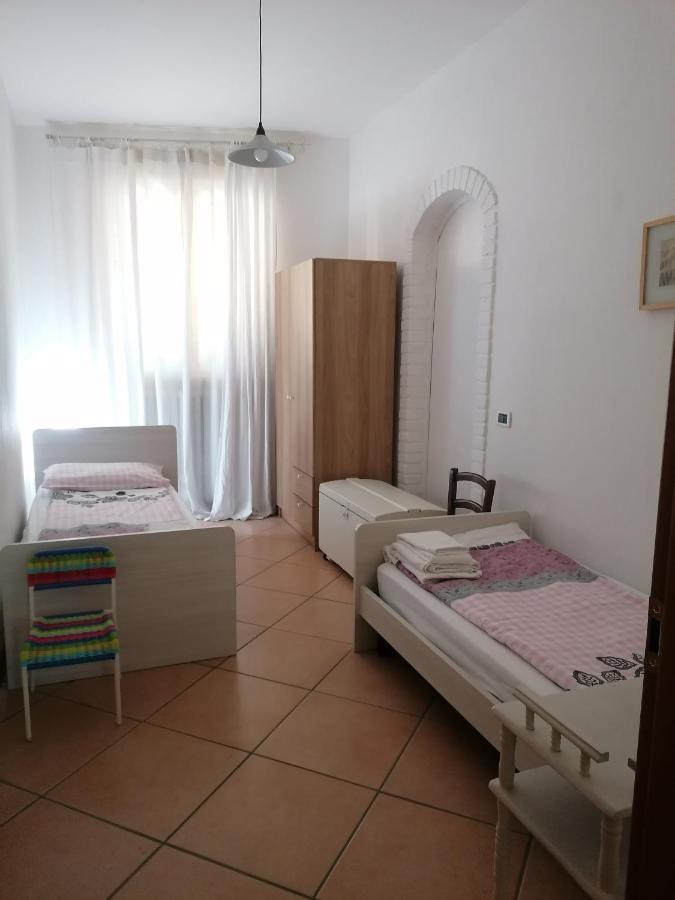 La Casa Di Marzia Apartment Bardolino Bagian luar foto