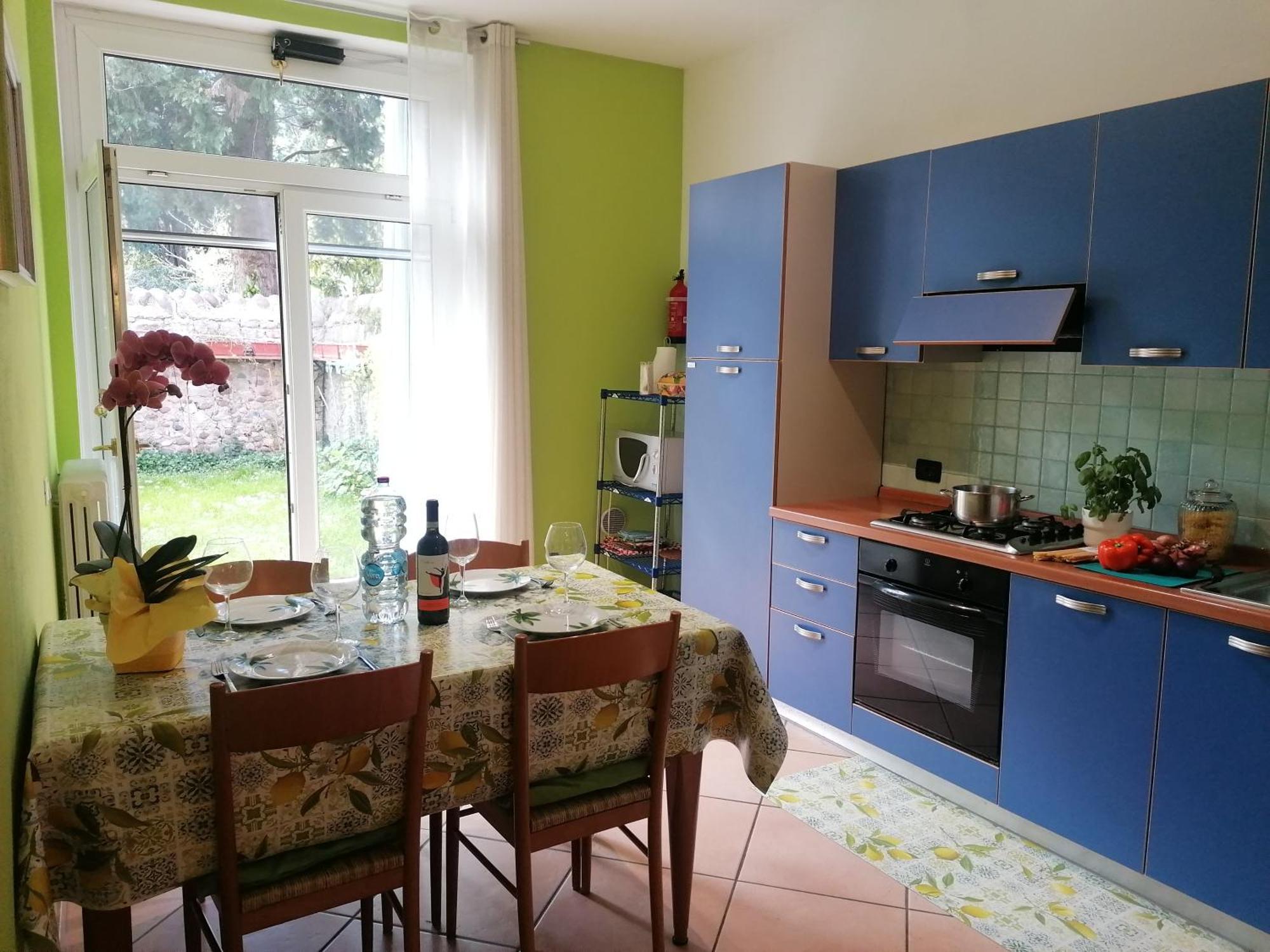 La Casa Di Marzia Apartment Bardolino Bagian luar foto