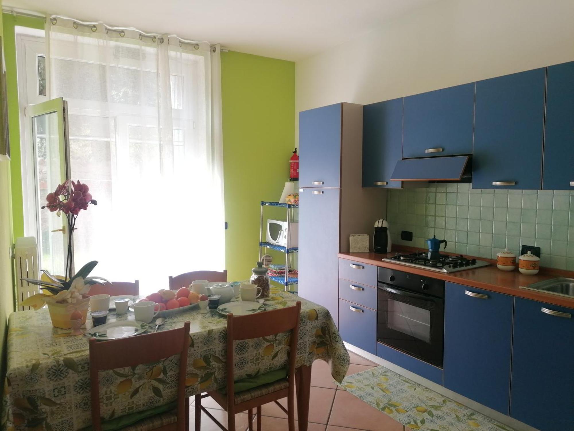 La Casa Di Marzia Apartment Bardolino Bagian luar foto