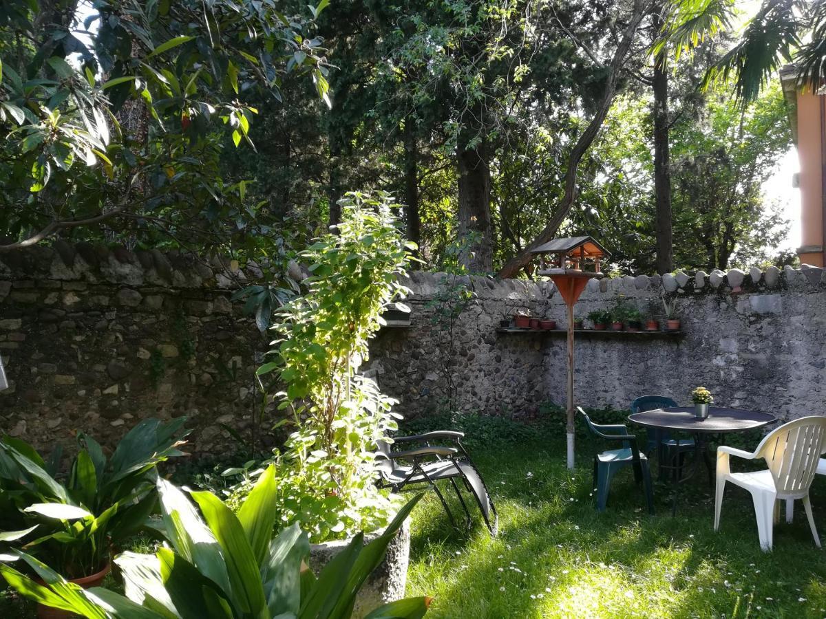 La Casa Di Marzia Apartment Bardolino Bagian luar foto